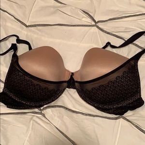 Victoria’s Secret push up bra